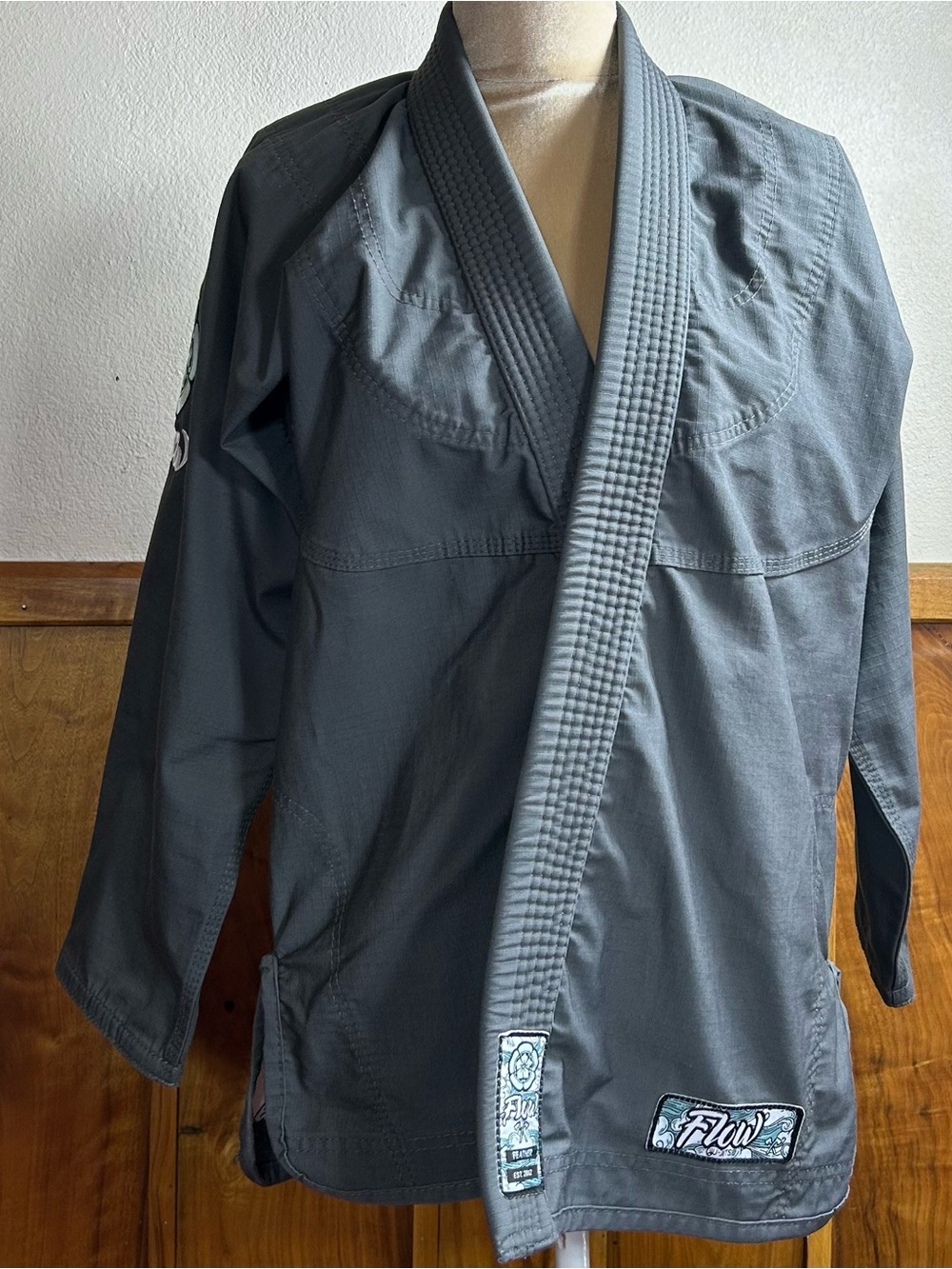 Flow Gray jiujitsu Martial Arts Jacket